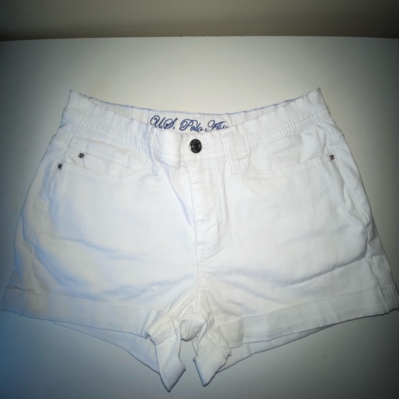 U.S. Polo Assn. White Shorts - Picture 1 of 4
